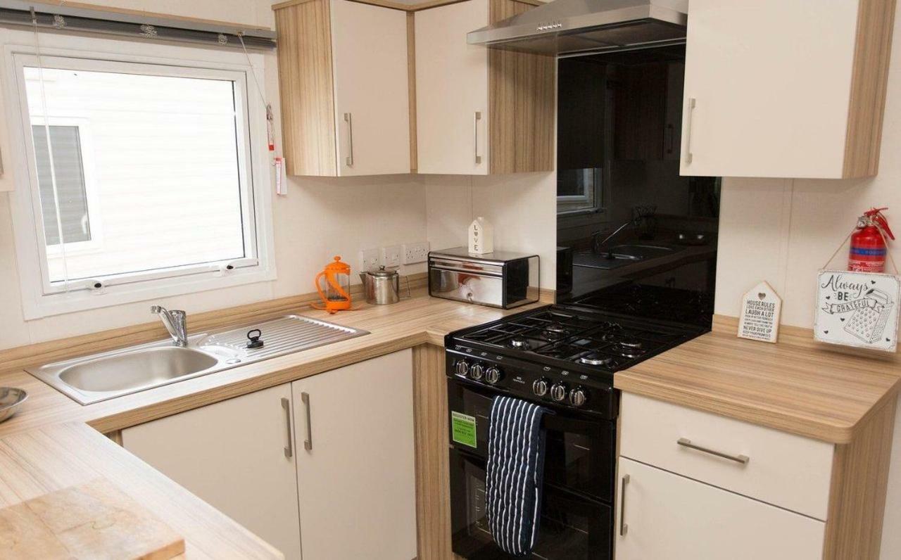 Whitecliff Bay Holiday Park Bembridge Zewnętrze zdjęcie